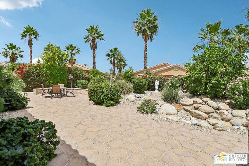 https://bt-photos.global.ssl.fastly.net/socal/orig_boomver_1_428822414-2.jpg