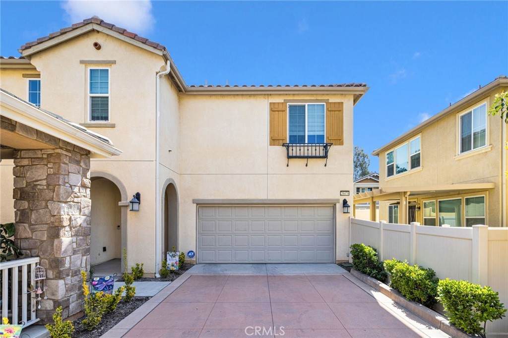 https://bt-photos.global.ssl.fastly.net/socal/orig_boomver_1_428831863-2.jpg
