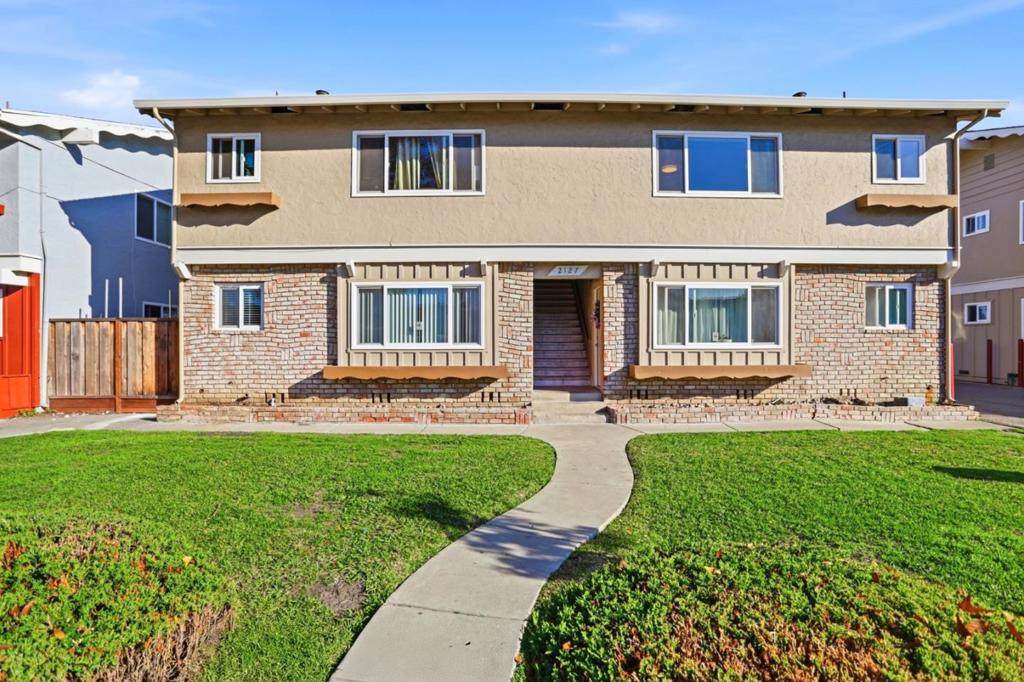 2127 Monroe Street - Photo 1