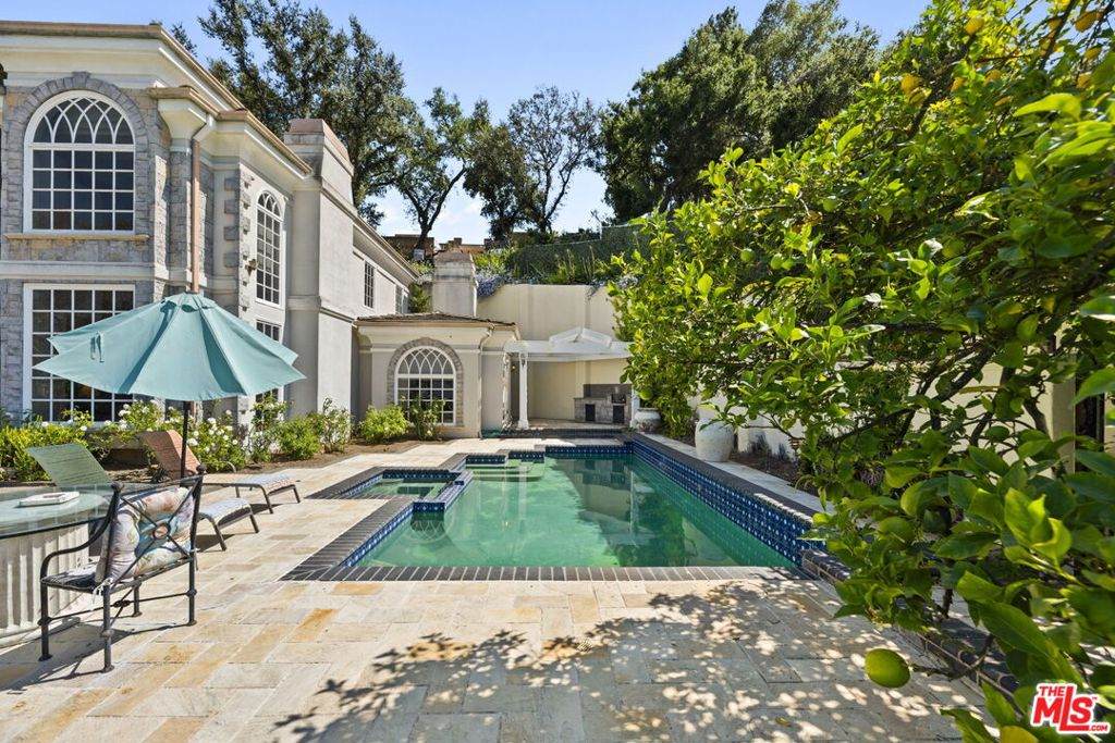 14330 Mulholland Drive - Photo 1