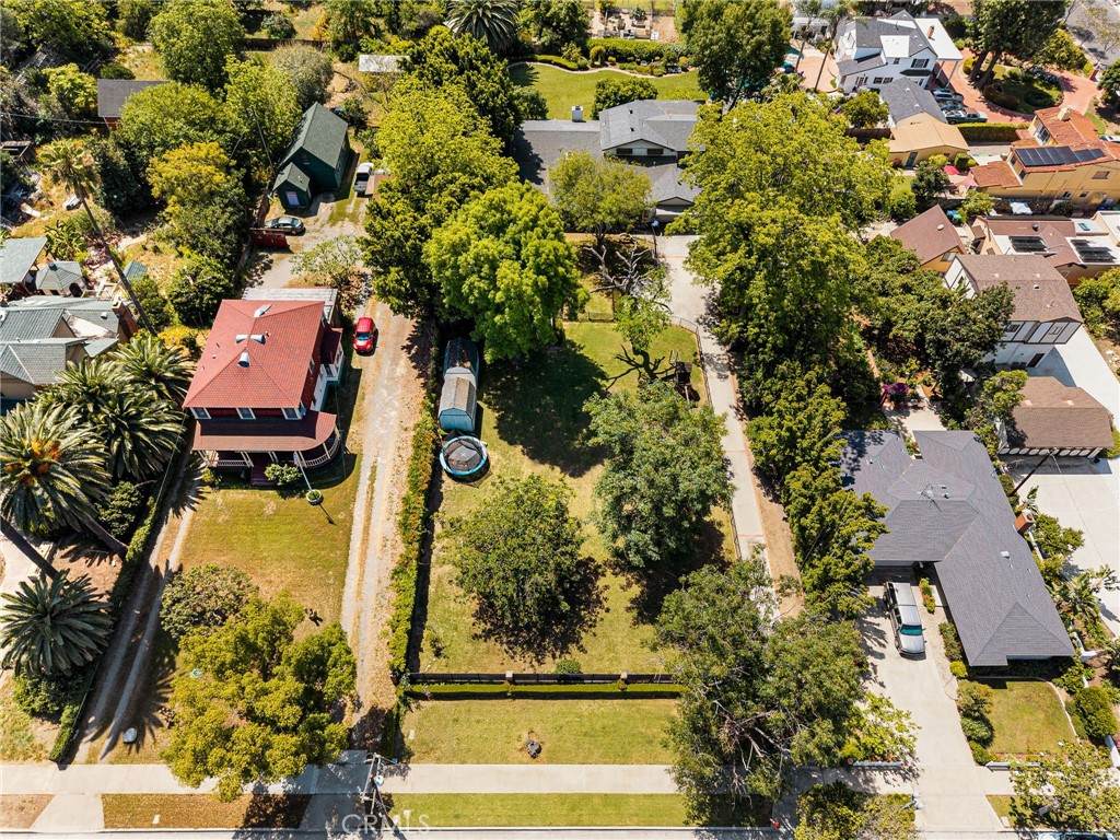 440 Main Street - Photo 1