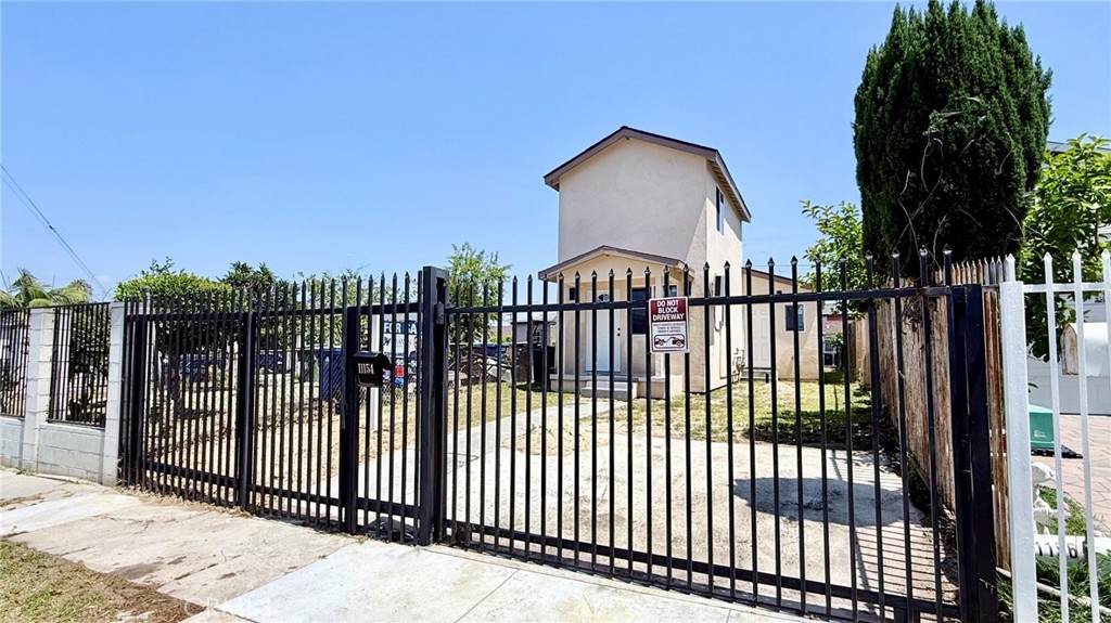 https://bt-photos.global.ssl.fastly.net/socal/orig_boomver_1_428952925-2.jpg
