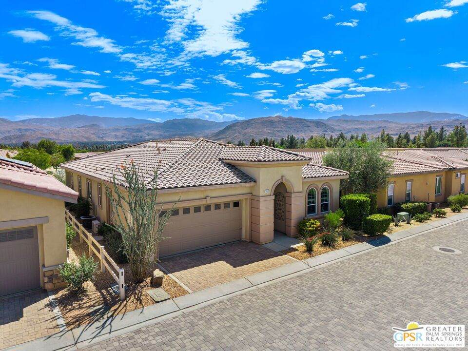 https://bt-photos.global.ssl.fastly.net/socal/orig_boomver_1_428962537-2.jpg