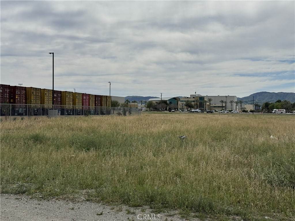 https://bt-photos.global.ssl.fastly.net/socal/orig_boomver_1_428972475-2.jpg