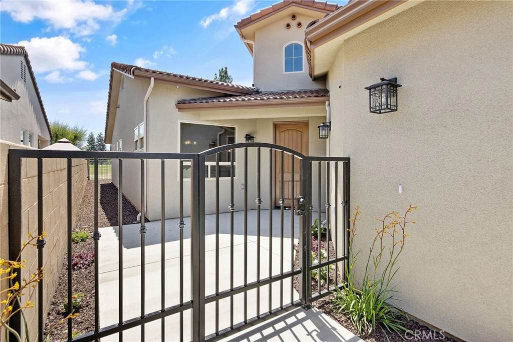 https://bt-photos.global.ssl.fastly.net/socal/orig_boomver_1_428973214-2.jpg