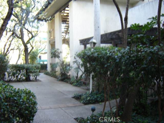 https://bt-photos.global.ssl.fastly.net/socal/orig_boomver_1_428984395-2.jpg