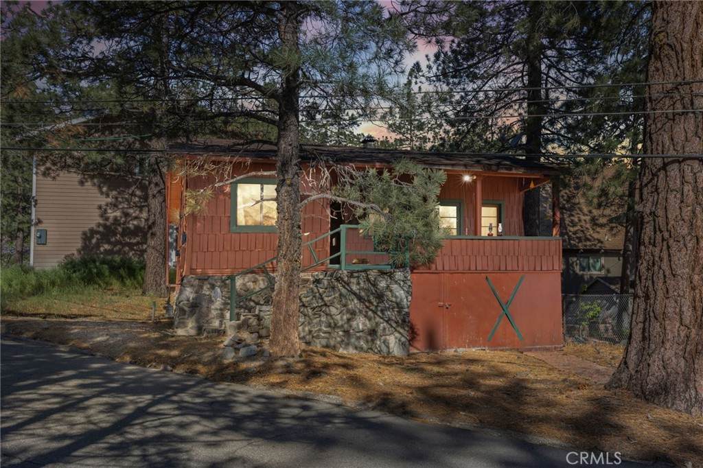 2054 Canyon - Photo 1