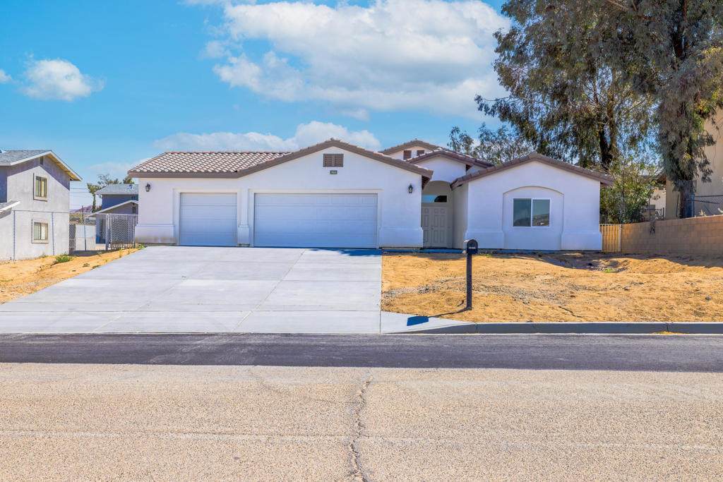 61723 Desert Air Road - Photo 1