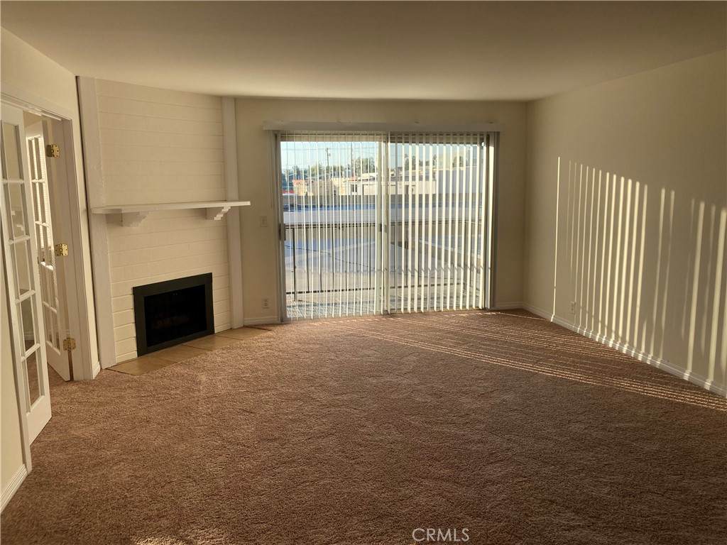 8505 Columbus Avenue - Photo 1