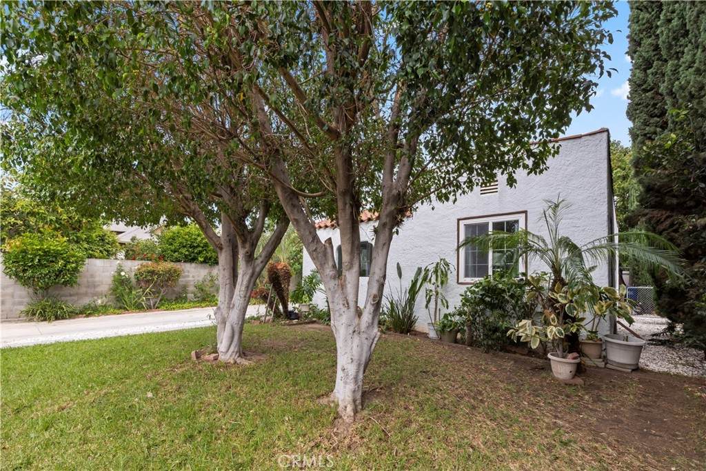 https://bt-photos.global.ssl.fastly.net/socal/orig_boomver_1_429059039-2.jpg