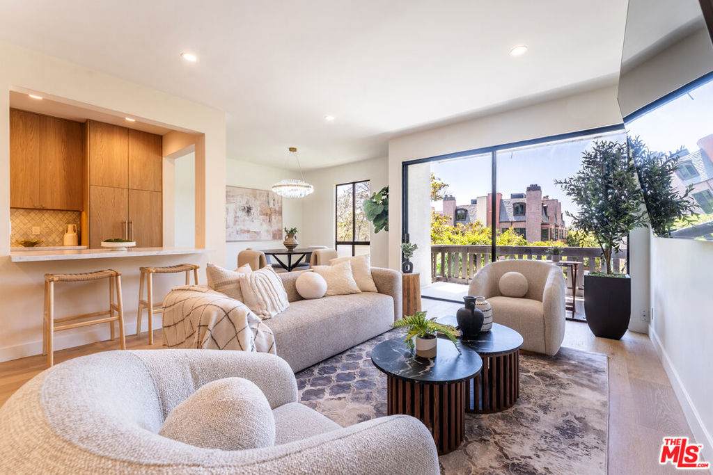 2324 S Beverly Glen Blvd - Photo 1