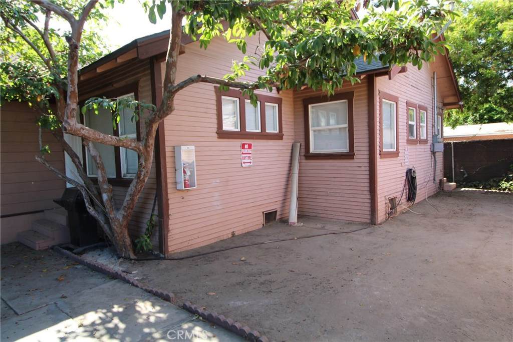 https://bt-photos.global.ssl.fastly.net/socal/orig_boomver_1_429143105-2.jpg