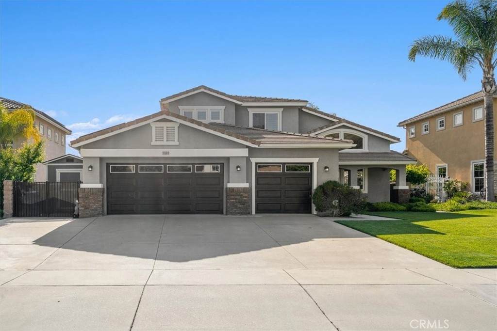 13504 Mesa Crest - Photo 1