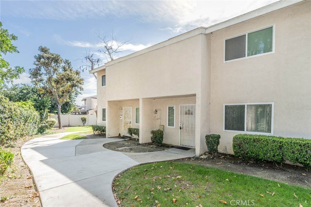https://bt-photos.global.ssl.fastly.net/socal/orig_boomver_1_429258967-2.jpg
