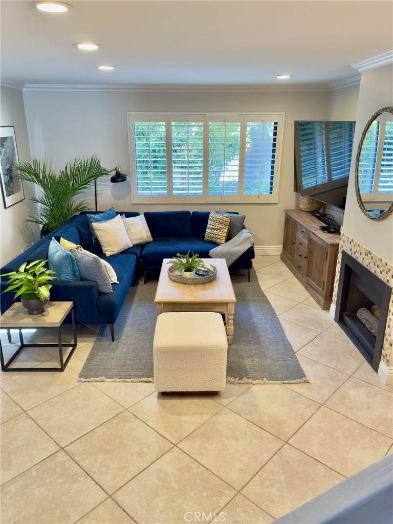 https://bt-photos.global.ssl.fastly.net/socal/orig_boomver_1_429266569-2.jpg