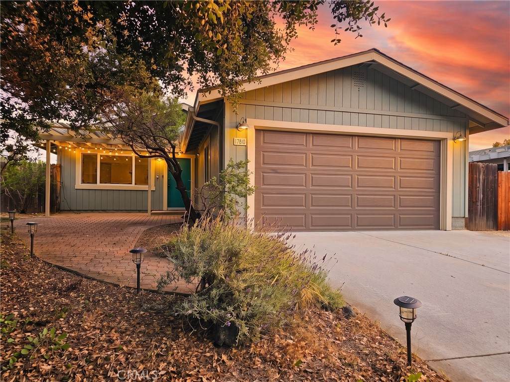 780 Salinas - Photo 1