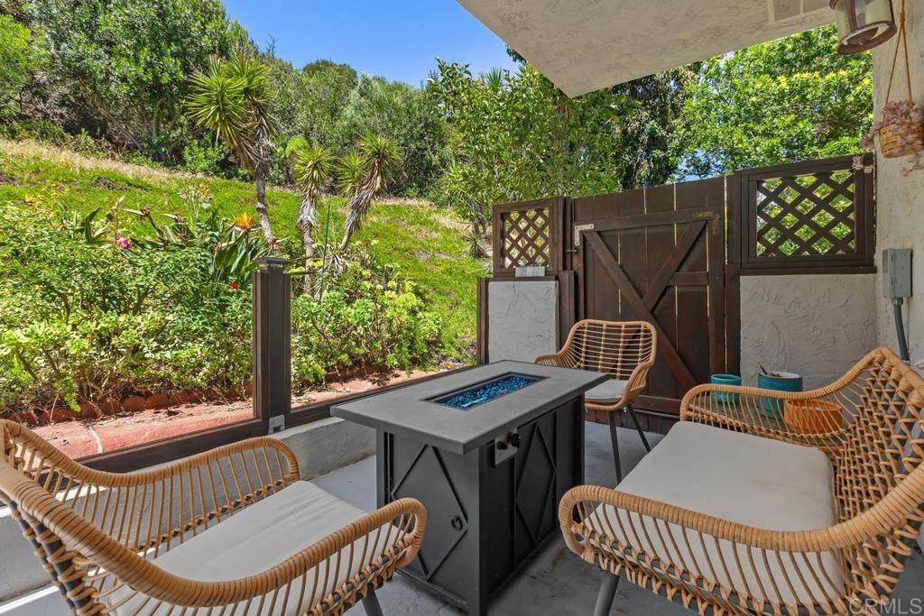 https://bt-photos.global.ssl.fastly.net/socal/orig_boomver_1_429357834-2.jpg