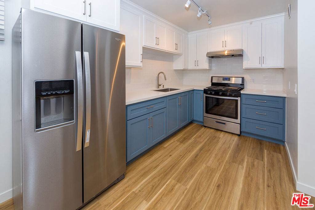 1057 Euclid Avenue - Photo 1