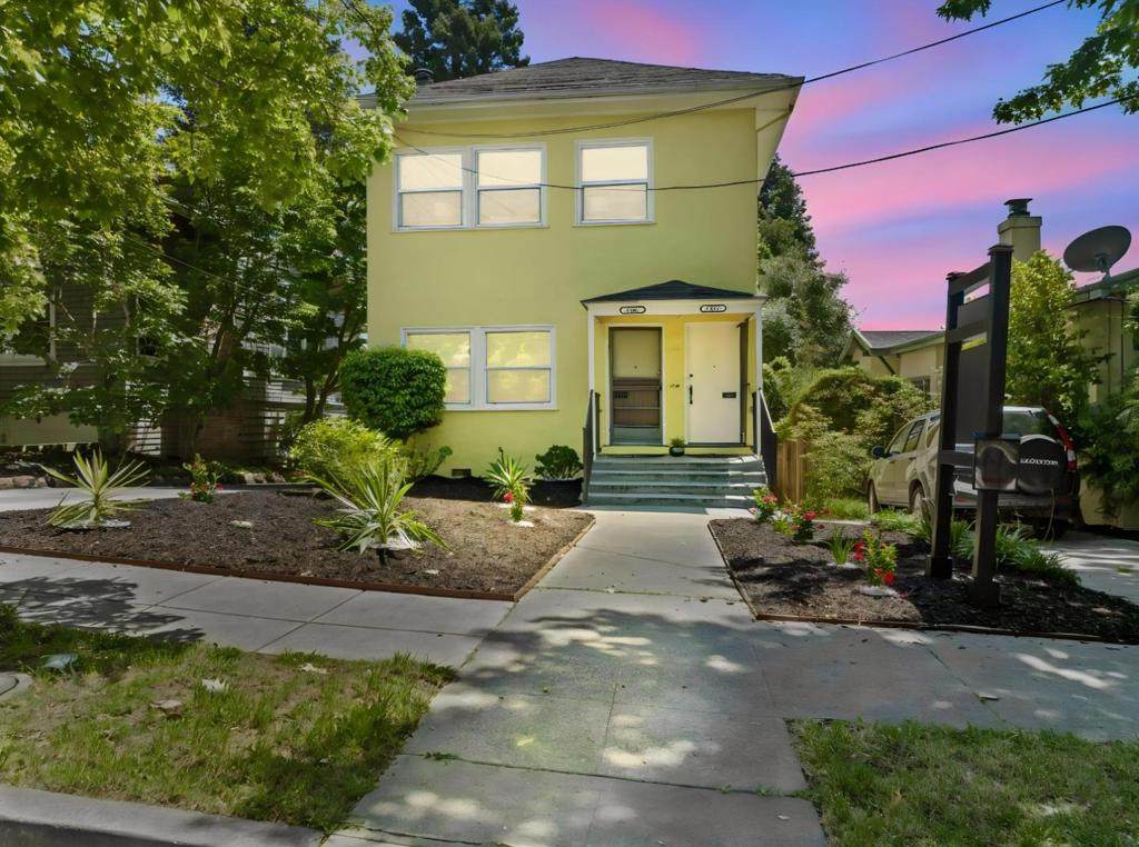 4346 Townsend Avenue - Photo 1