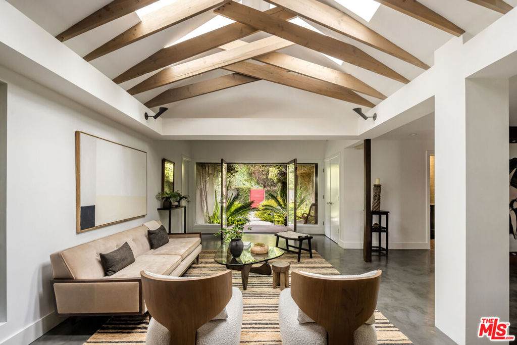 https://bt-photos.global.ssl.fastly.net/socal/orig_boomver_1_429404356-2.jpg