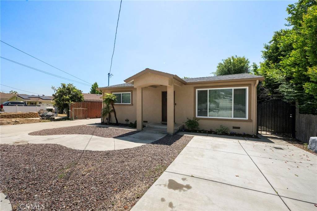 https://bt-photos.global.ssl.fastly.net/socal/orig_boomver_1_429405239-2.jpg