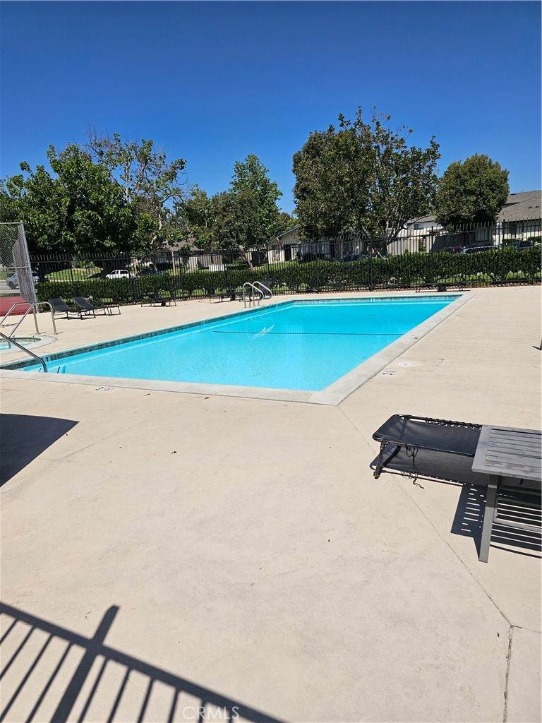 https://bt-photos.global.ssl.fastly.net/socal/orig_boomver_1_429406873-2.jpg