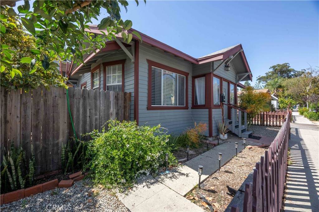 https://bt-photos.global.ssl.fastly.net/socal/orig_boomver_1_429428511-2.jpg