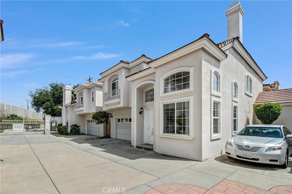 https://bt-photos.global.ssl.fastly.net/socal/orig_boomver_1_429429716-2.jpg