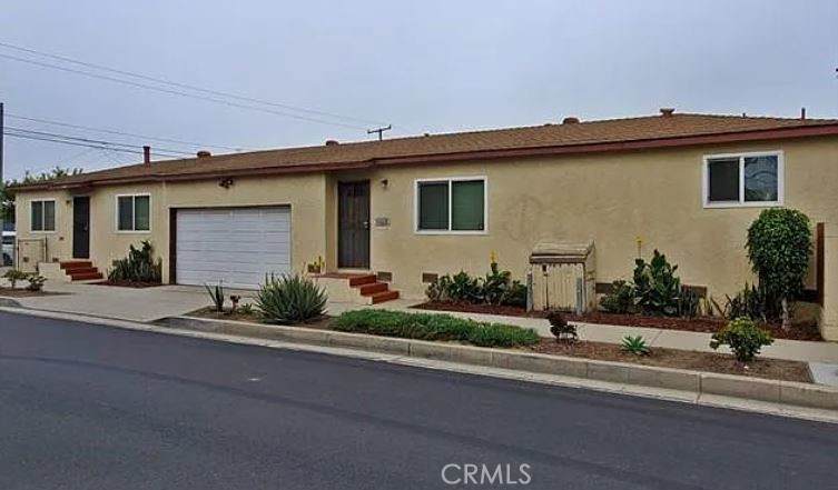 3661 Webster - Photo 1