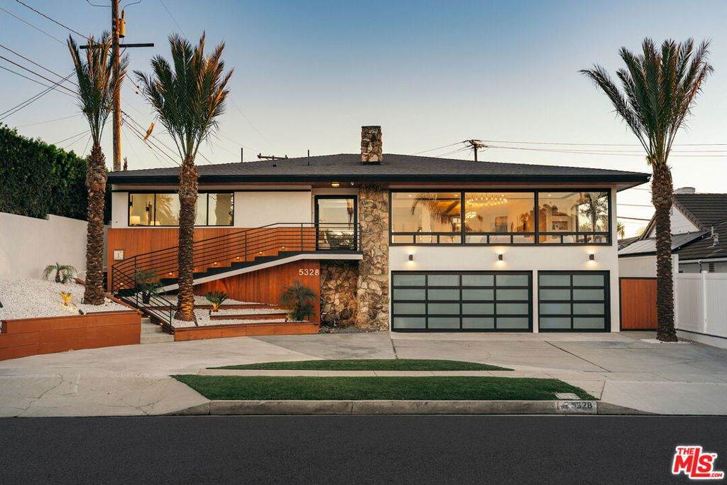 https://bt-photos.global.ssl.fastly.net/socal/orig_boomver_1_429432793-2.jpg