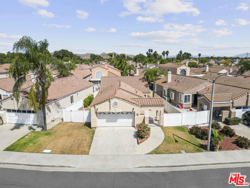 https://bt-photos.global.ssl.fastly.net/socal/orig_boomver_1_429433276-2.jpg