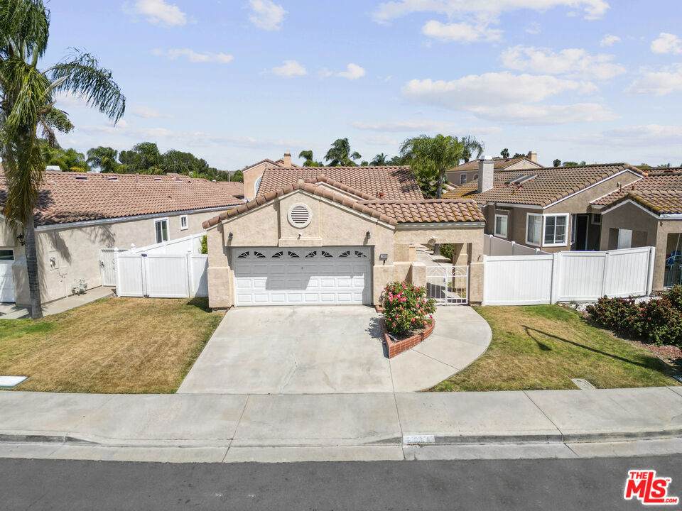 https://bt-photos.global.ssl.fastly.net/socal/orig_boomver_1_429433276-2.jpg
