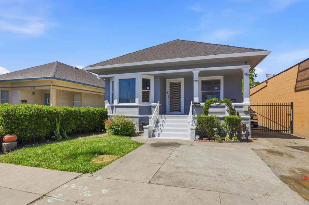 879 San Carlos Street - Photo 1