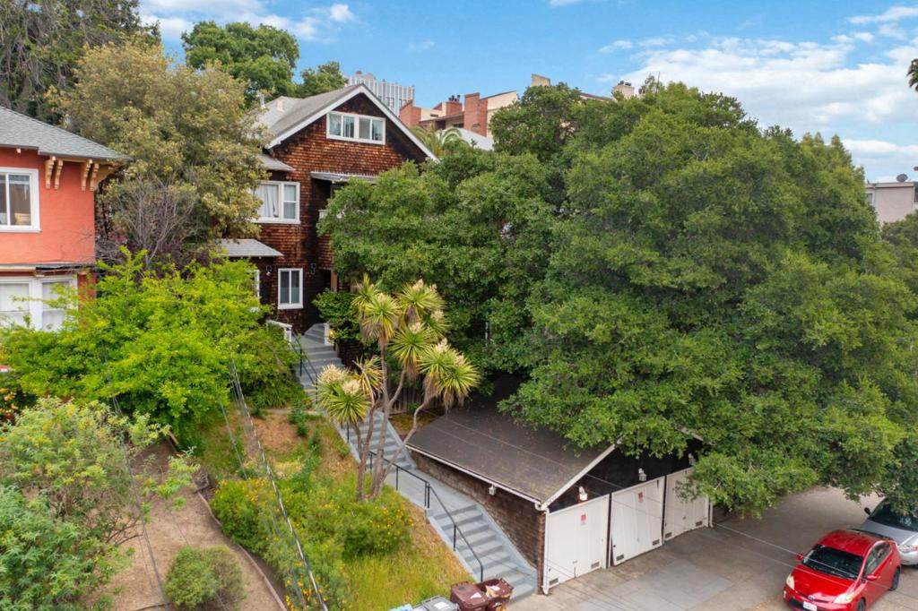 260 Park View Terrace - Photo 1