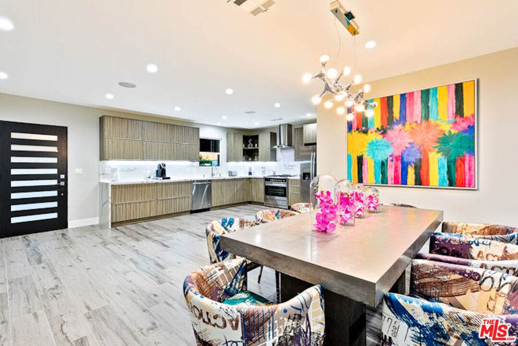 https://bt-photos.global.ssl.fastly.net/socal/orig_boomver_1_429457054-2.jpg