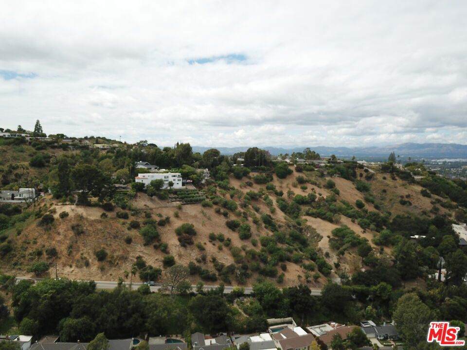 https://bt-photos.global.ssl.fastly.net/socal/orig_boomver_1_429457475-2.jpg