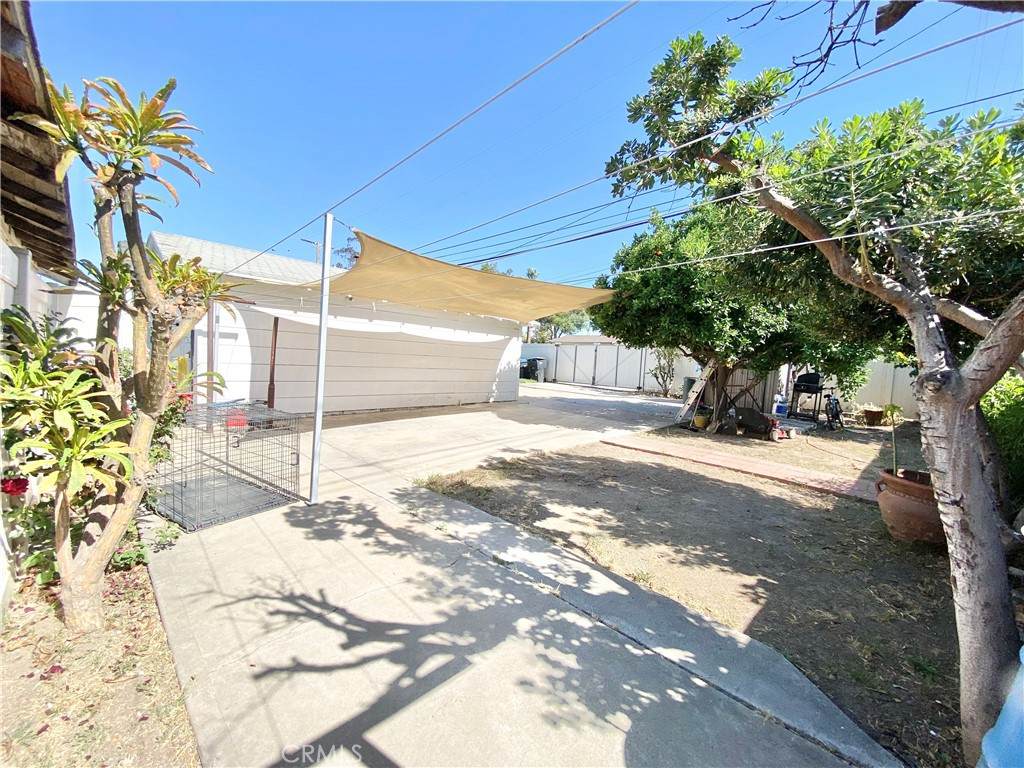 https://bt-photos.global.ssl.fastly.net/socal/orig_boomver_1_429469850-3.jpg