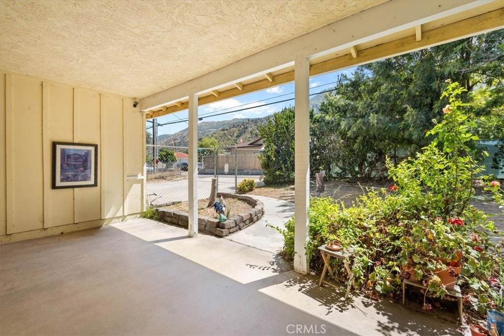 https://bt-photos.global.ssl.fastly.net/socal/orig_boomver_1_429469860-2.jpg
