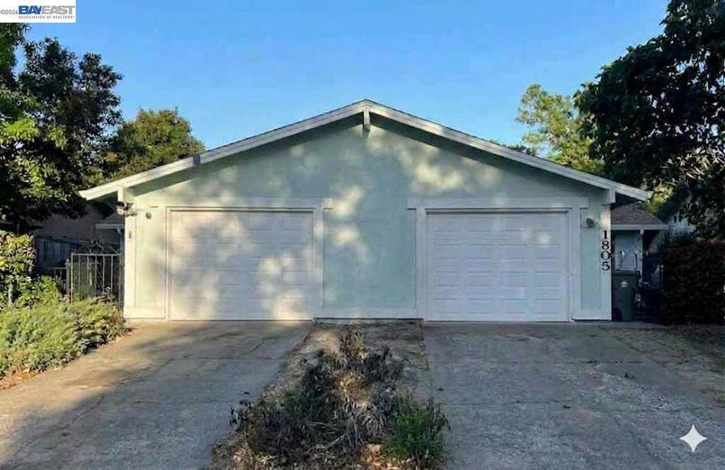 1805 Monarch Ln - Photo 1