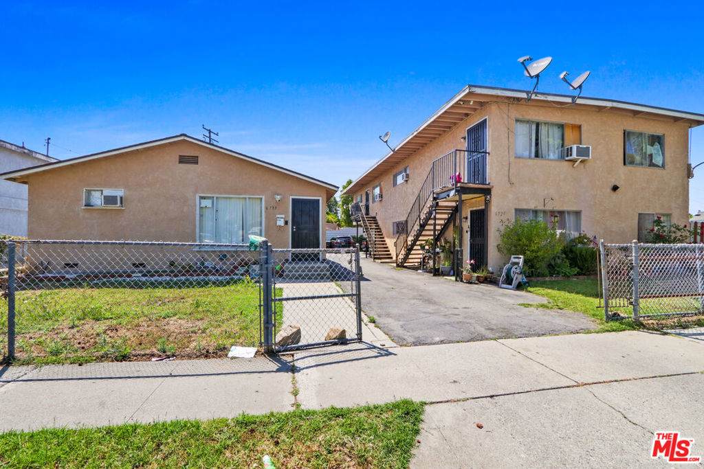 6729 Alvina Street - Photo 1