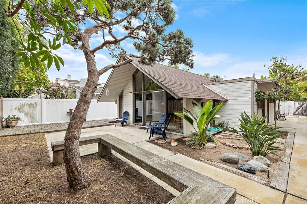 5309 Lido Sands Drive - Photo 1