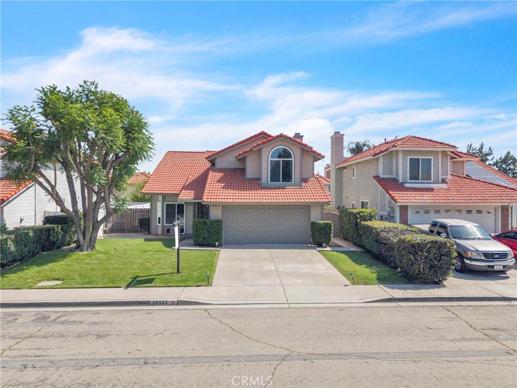 16933 Farwell - Photo 1