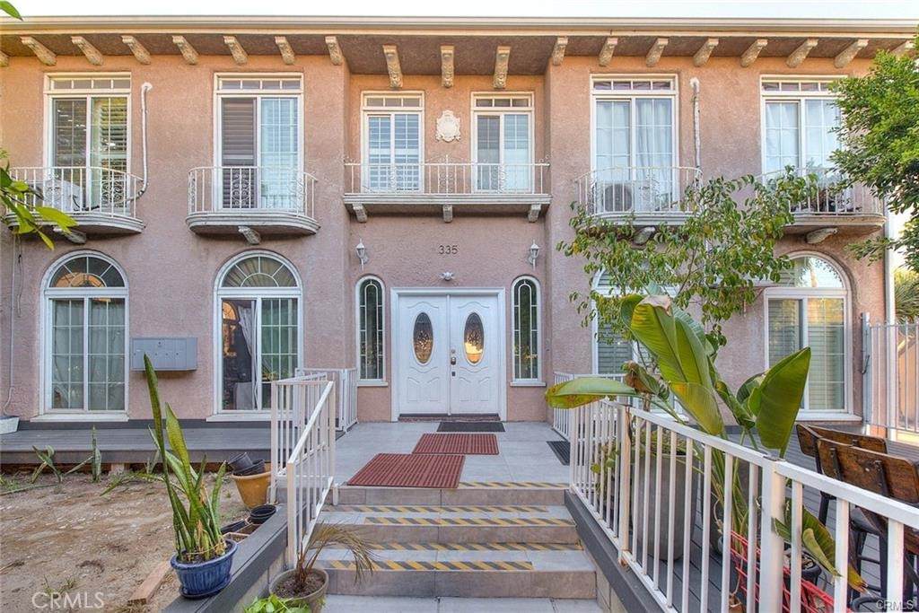 335 Mariposa Avenue - Photo 1