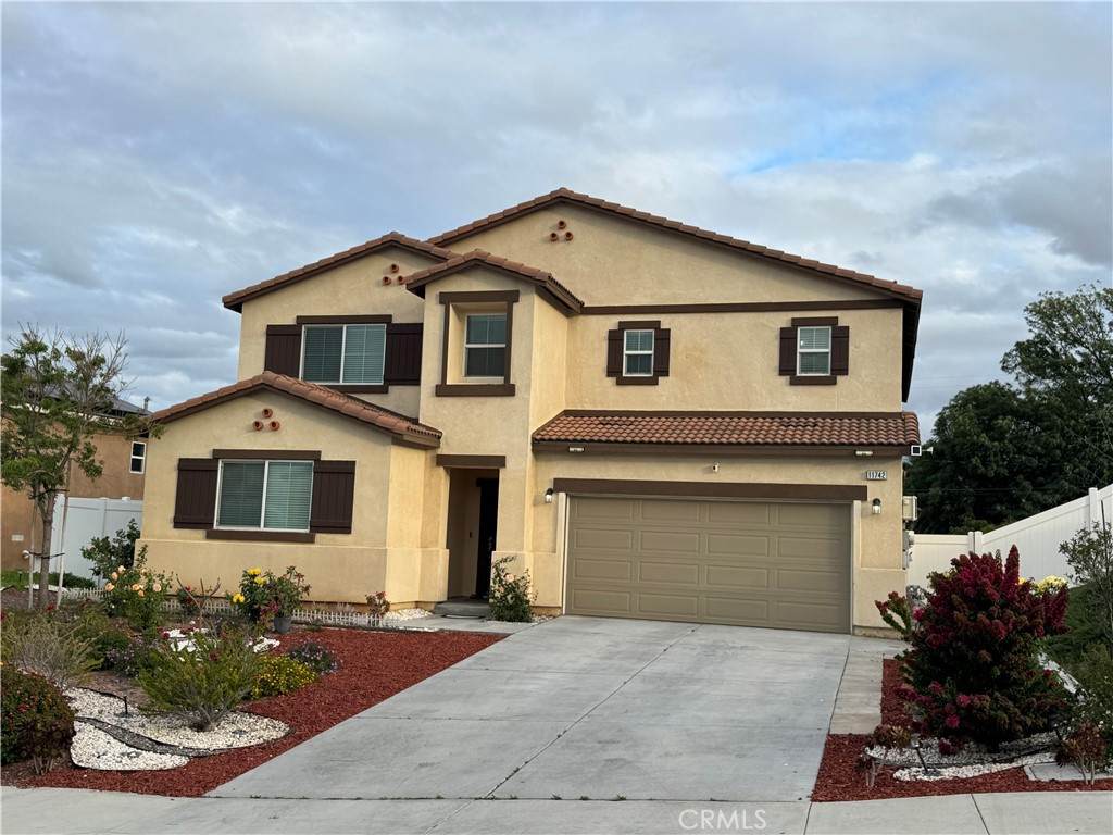 11742 Connell - Photo 1