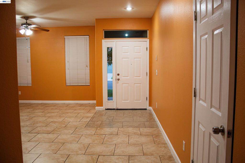 10409 Pebble Run Ln - Photo 1