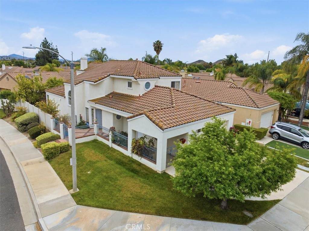 https://bt-photos.global.ssl.fastly.net/socal/orig_boomver_1_429634790-3.jpg