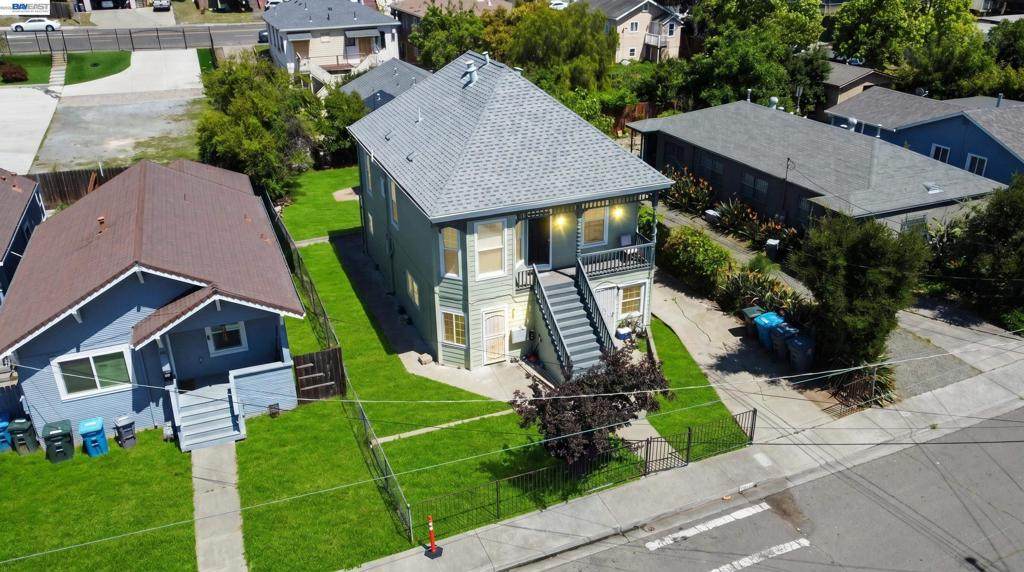 620 Porter St - Photo 1