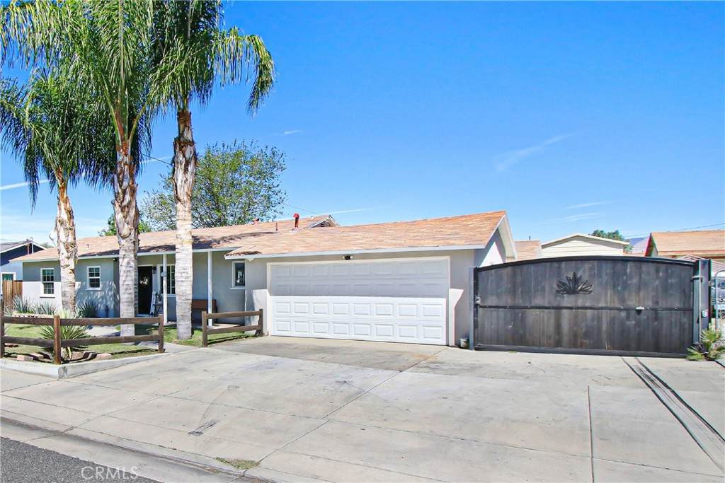 https://bt-photos.global.ssl.fastly.net/socal/orig_boomver_1_429636867-2.jpg