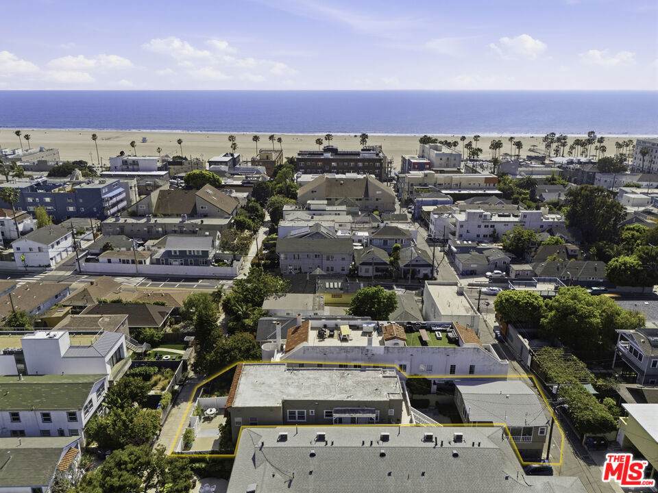 https://bt-photos.global.ssl.fastly.net/socal/orig_boomver_1_429647018-2.jpg