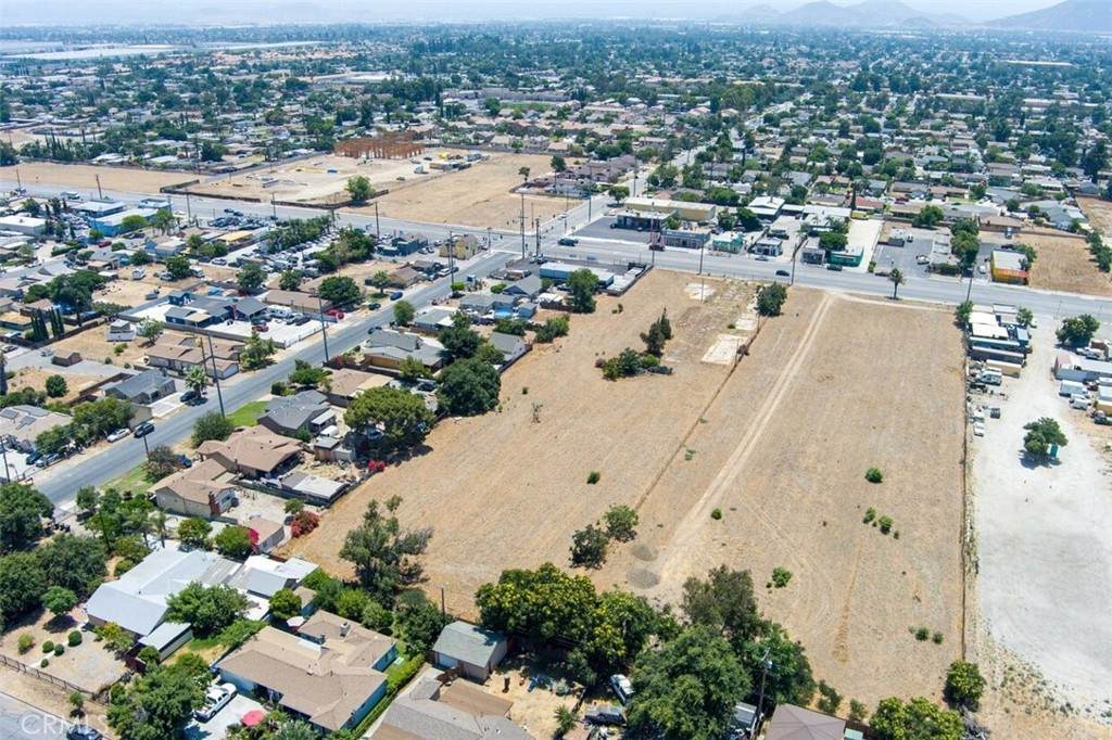 17858 Foothill Boulevard - Photo 1